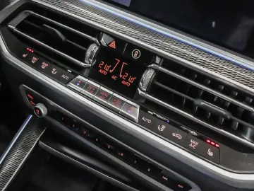 X5 xDrive45e M-Sport Aut Nav HuD Laser Drive Par