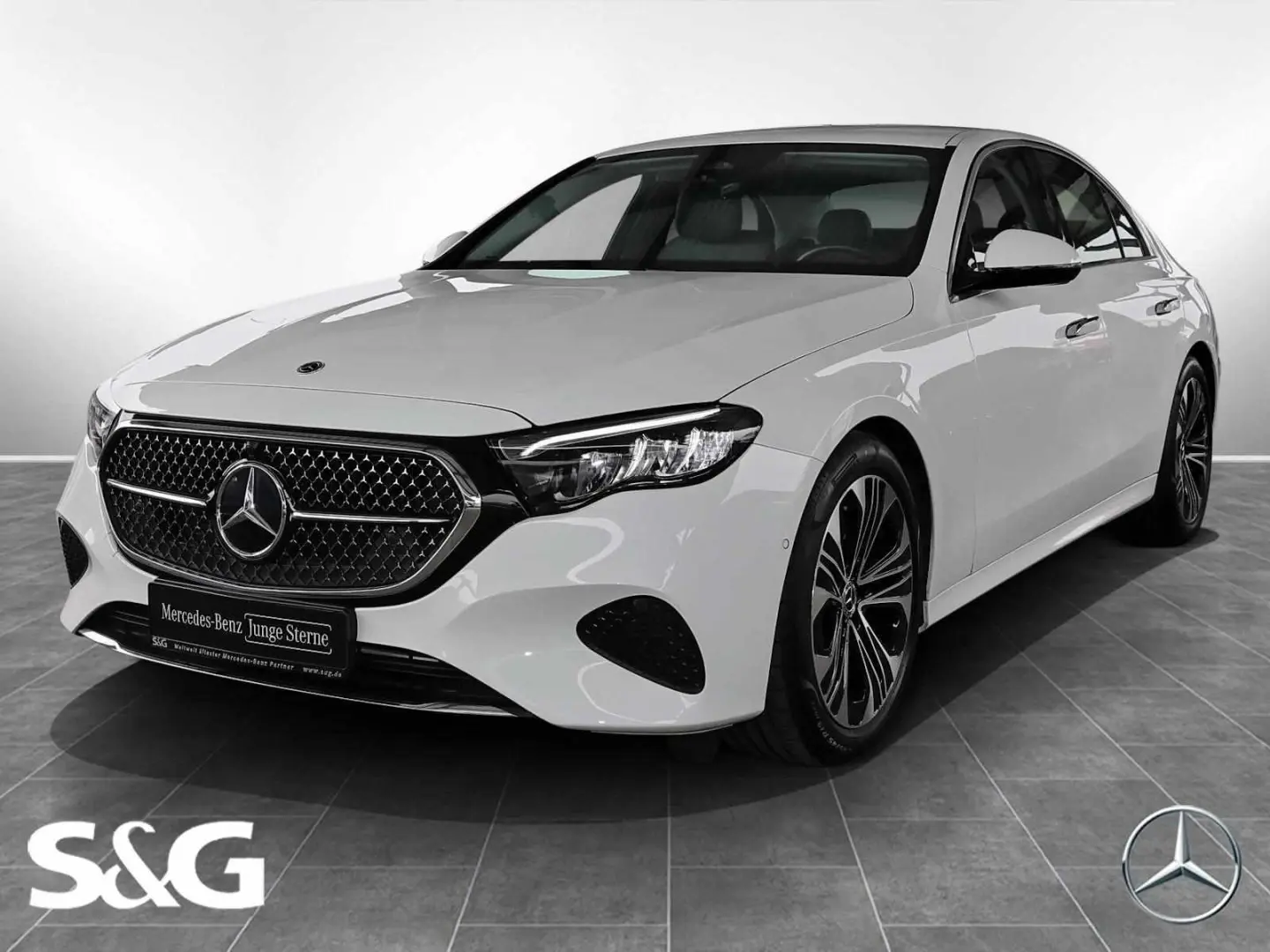 E 220 d DISTRONIC+TOTWINKEL+CARPLAY+KEYLESS+19