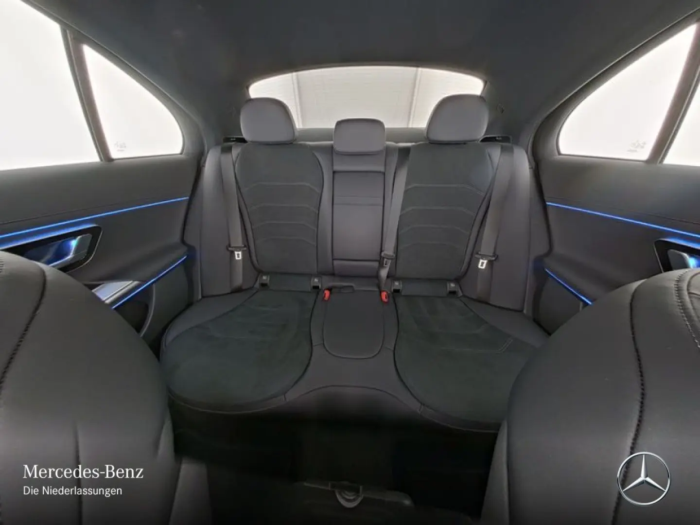 E 300 e AMG Adv.+/NIGHT/Bur4D/360°/DIGITAL/MBUX
