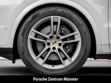 Porsche Cayenne E-Hybrid Coupe  InnoDrive LED