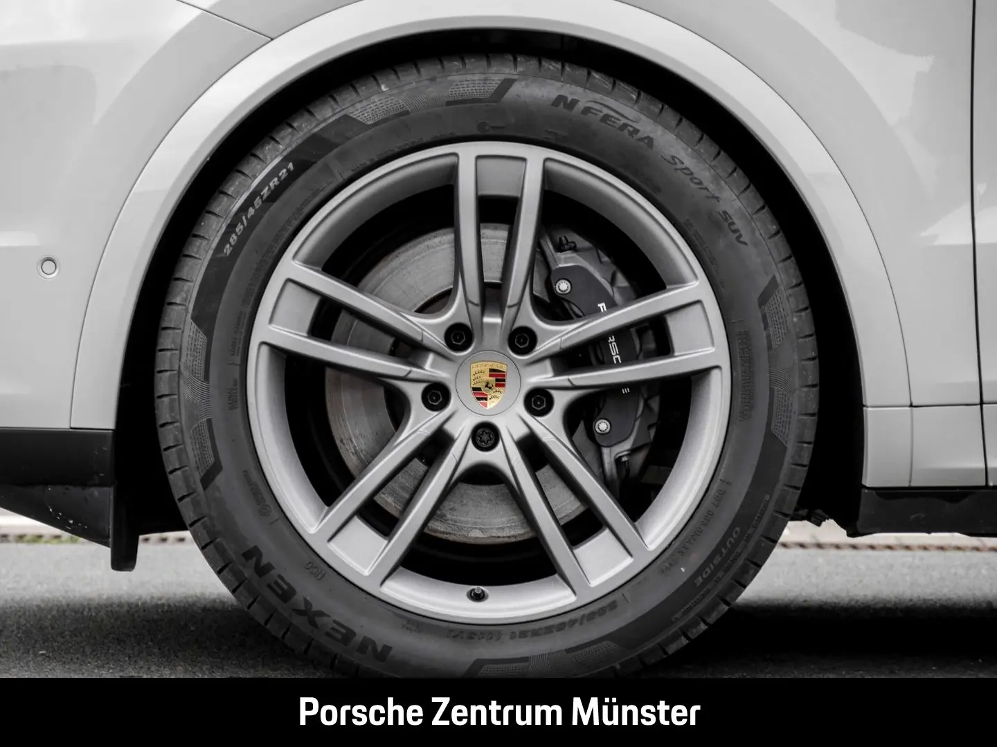 Porsche Cayenne E-Hybrid Coupe  InnoDrive LED