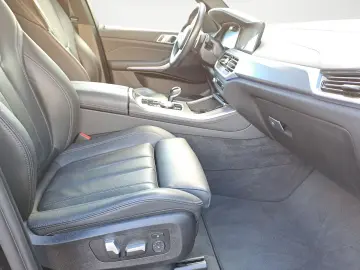 X5 xDrive30d M Sport AHK Innovationsp. Panorama