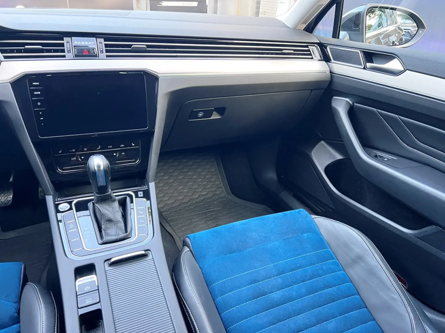 VOLKSWAGEN PASSAT 4MOTION DSG HIGHLINE