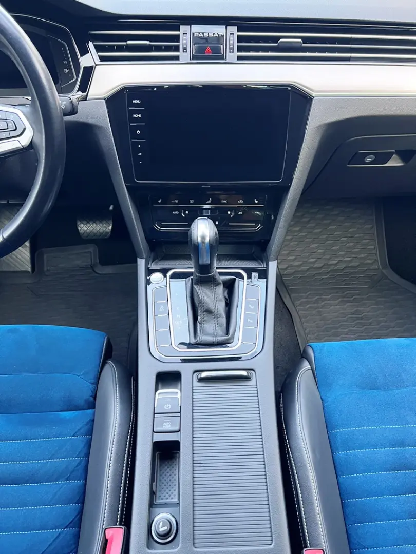 VOLKSWAGEN PASSAT 4MOTION DSG HIGHLINE