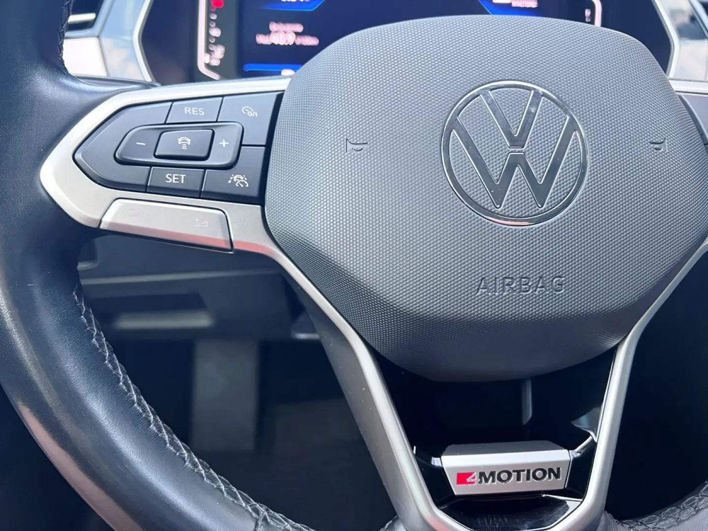 VOLKSWAGEN PASSAT 4MOTION DSG HIGHLINE