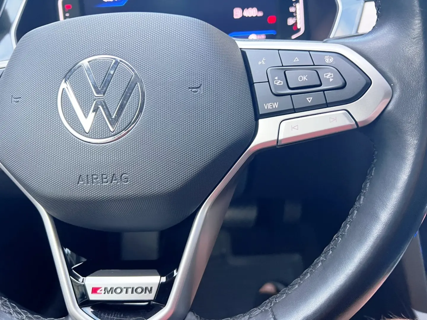 VOLKSWAGEN PASSAT 4MOTION DSG HIGHLINE