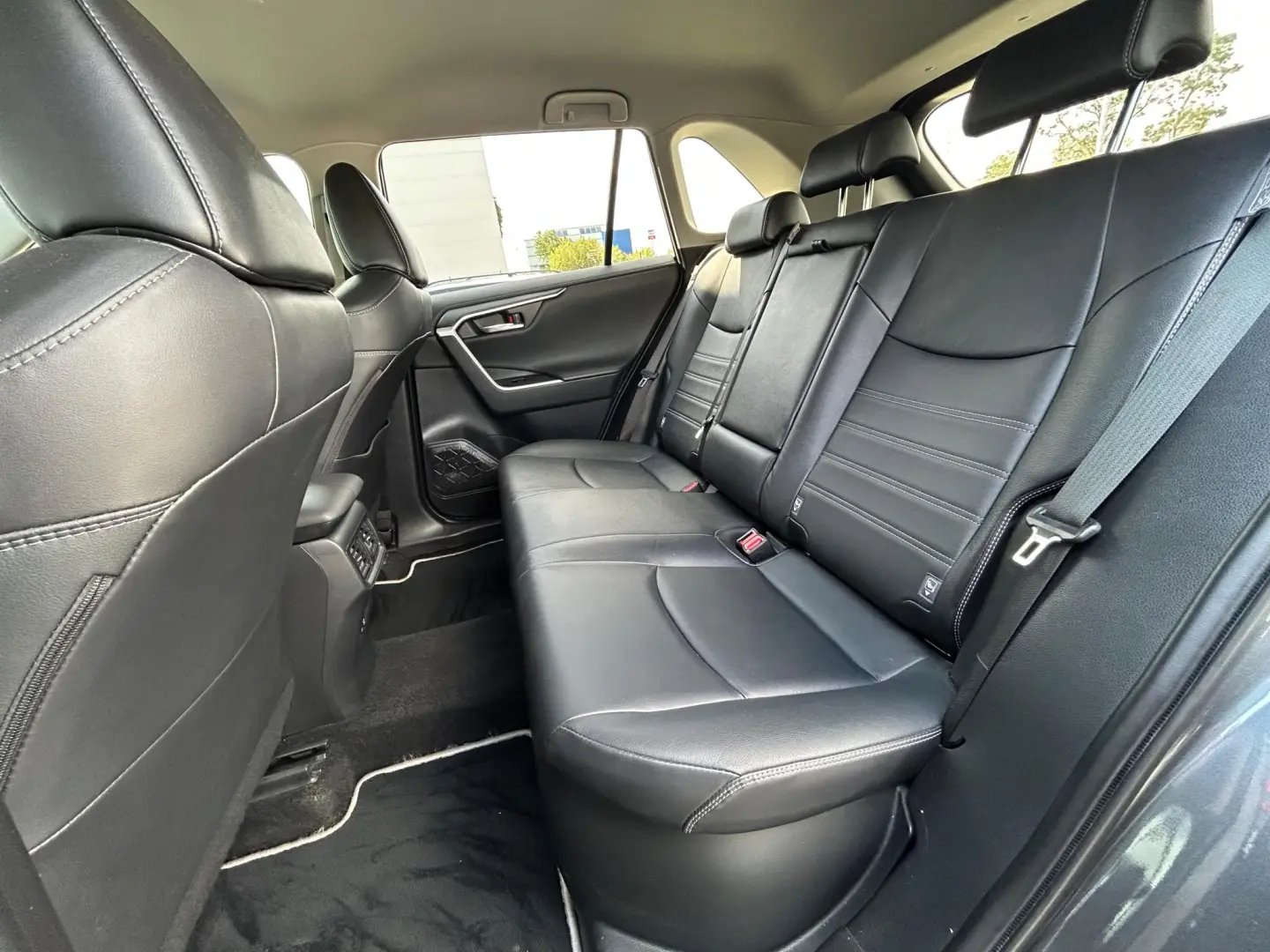 Toyota RAV 4 2.5 Hybrid VVT-iE 4x4 Luxury 2021