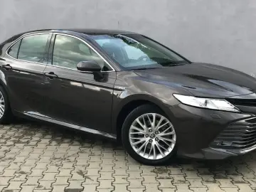 Toyota Camry 2.5 Hybrid Dynamic