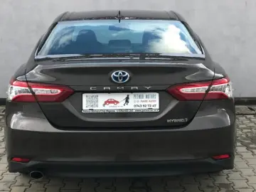 Toyota Camry 2.5 Hybrid Dynamic