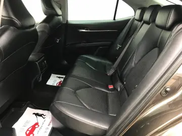 Toyota Camry 2.5 Hybrid Dynamic