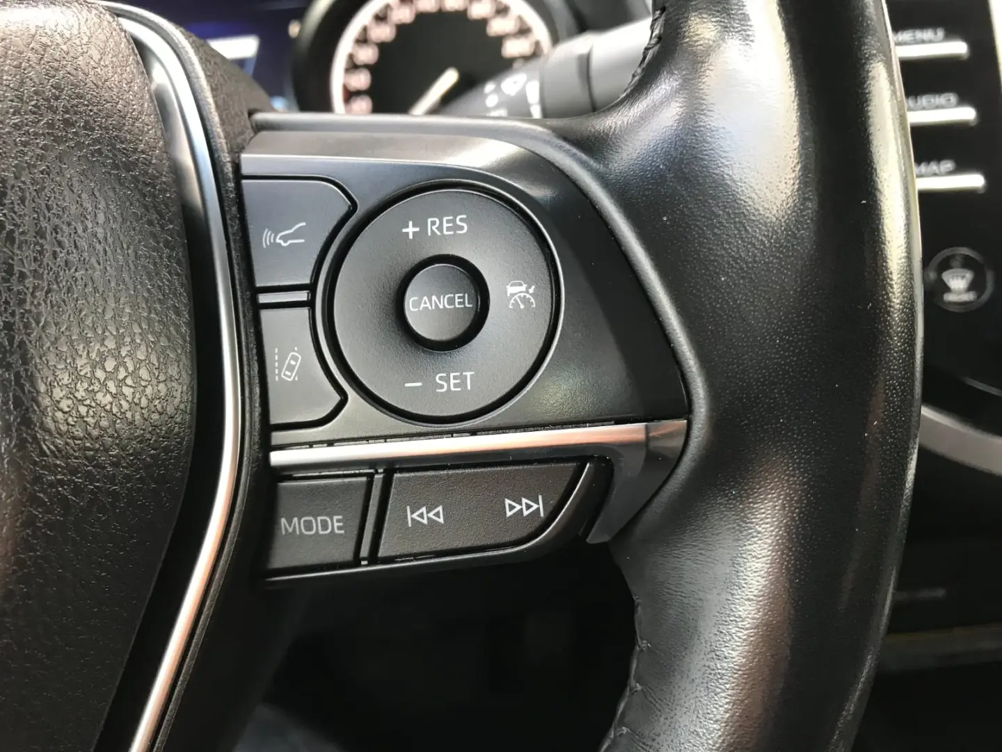 Toyota Camry 2.5 Hybrid Dynamic