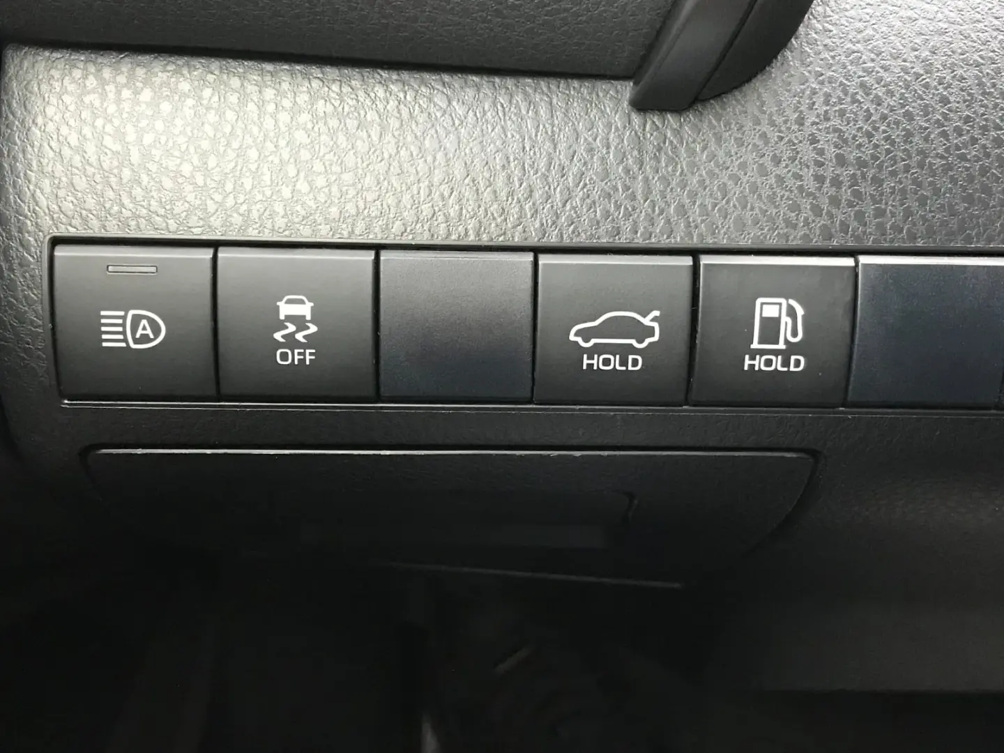 Toyota Camry 2.5 Hybrid Dynamic