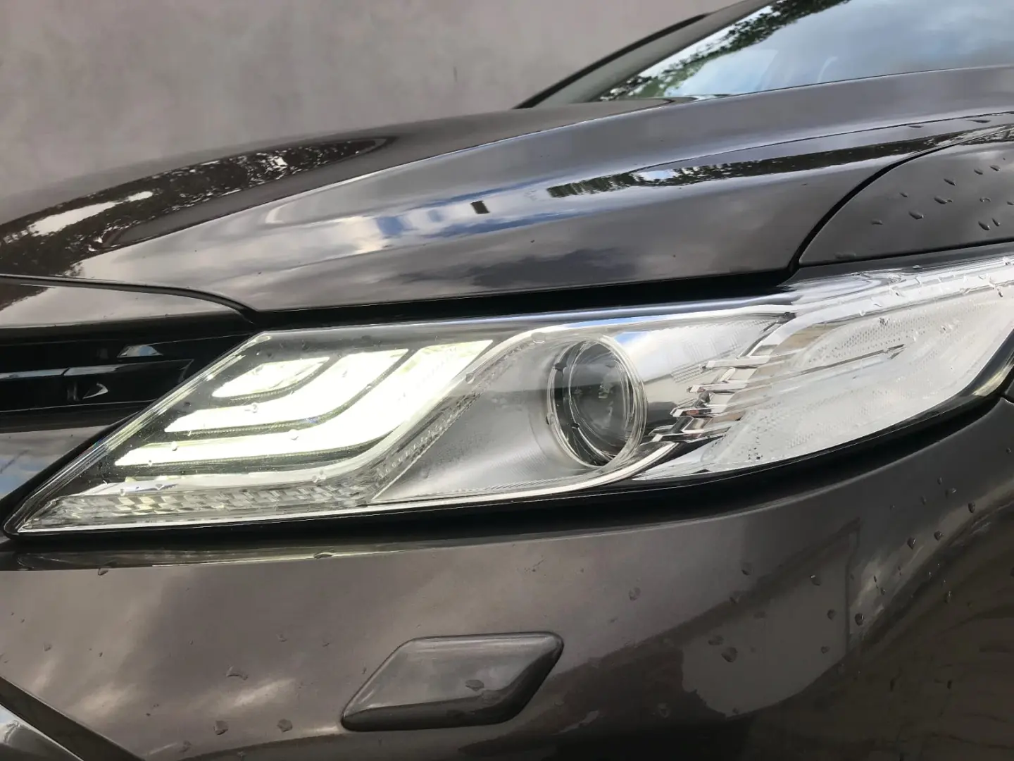 Toyota Camry 2.5 Hybrid Dynamic