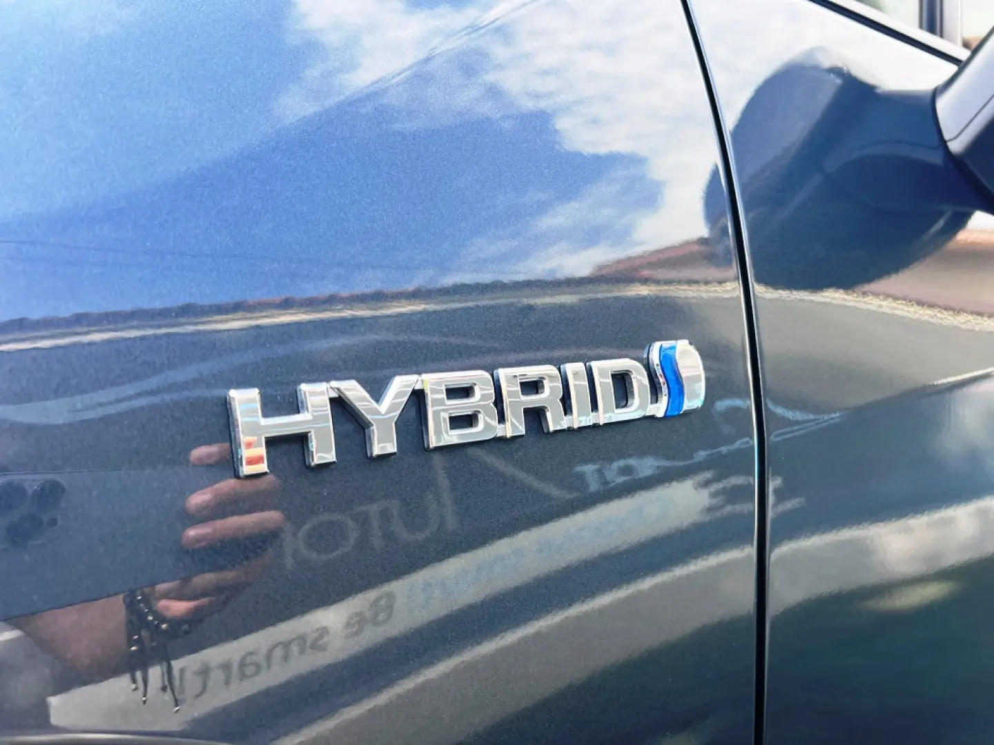 TOYOTA  RAV4 2.5 HYBRID  VVT-iE 4x4 LUXURY