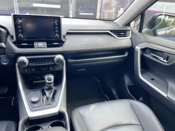 TOYOTA  RAV4 2.5 HYBRID  VVT-iE 4x4 LUXURY