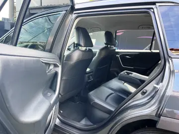 TOYOTA  RAV4 2.5 HYBRID  VVT-iE 4x4 LUXURY