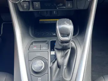 TOYOTA  RAV4 2.5 HYBRID  VVT-iE 4x4 LUXURY
