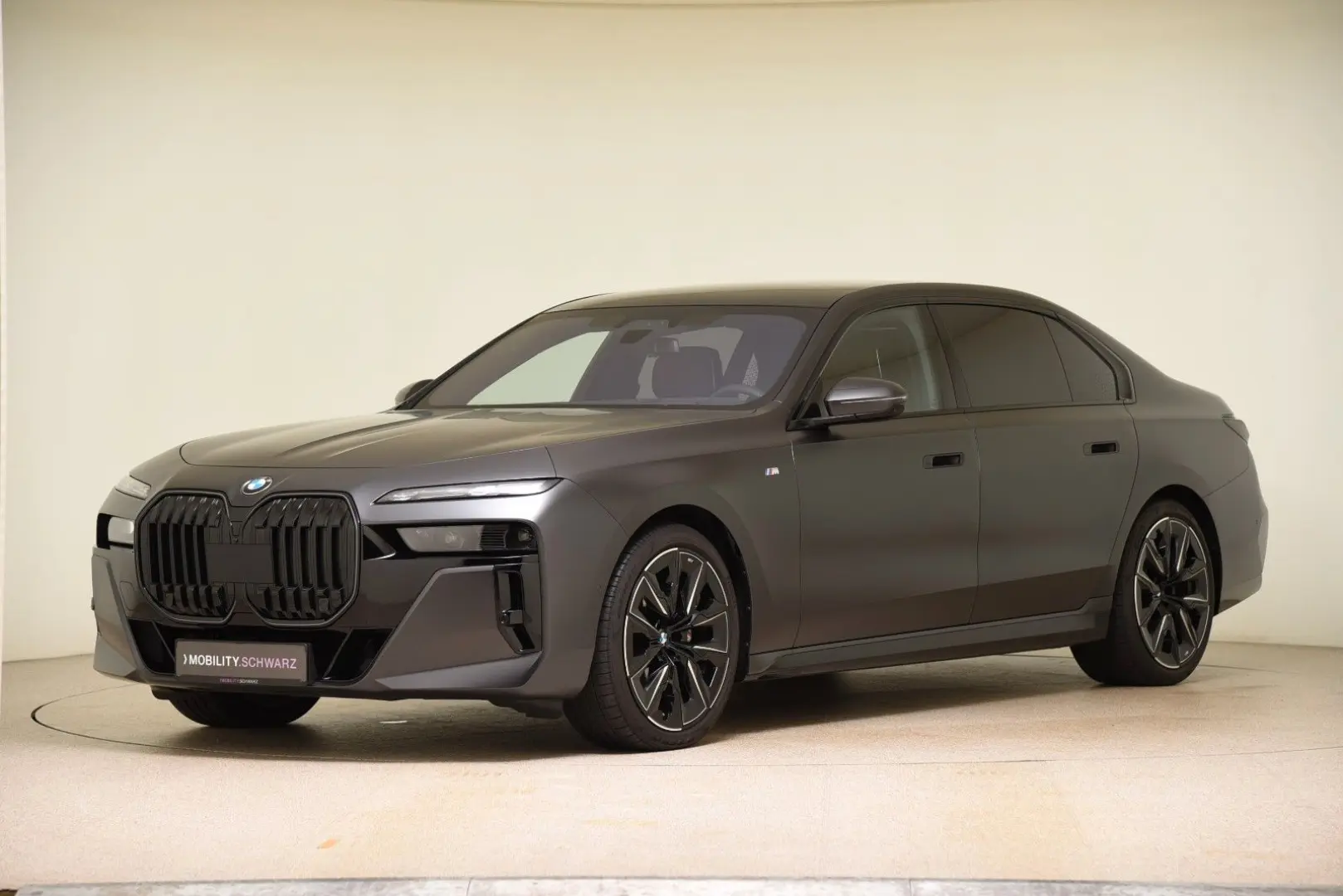 740d xDrive M Sport Pro ACC Head-Up *UVP:147.300