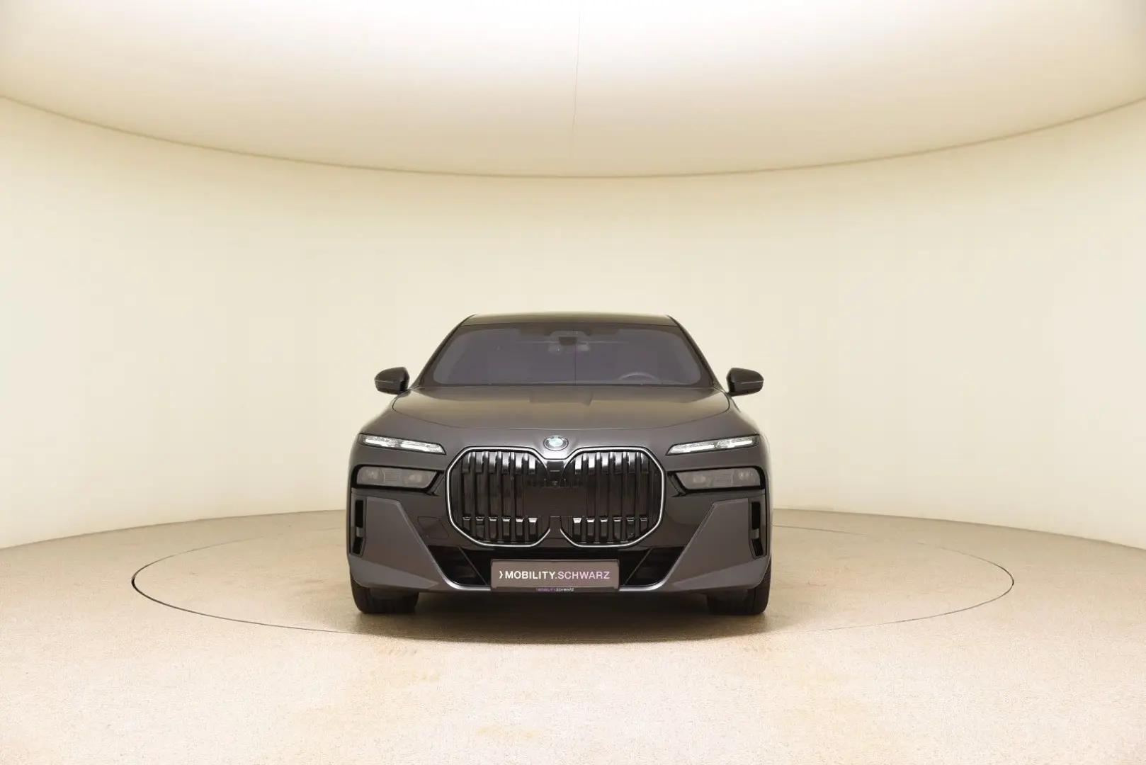 740d xDrive M Sport Pro ACC Head-Up *UVP:147.300