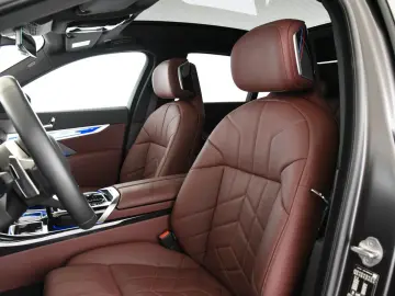740d xDrive M Sport Pro ACC Head-Up *UVP:147.300
