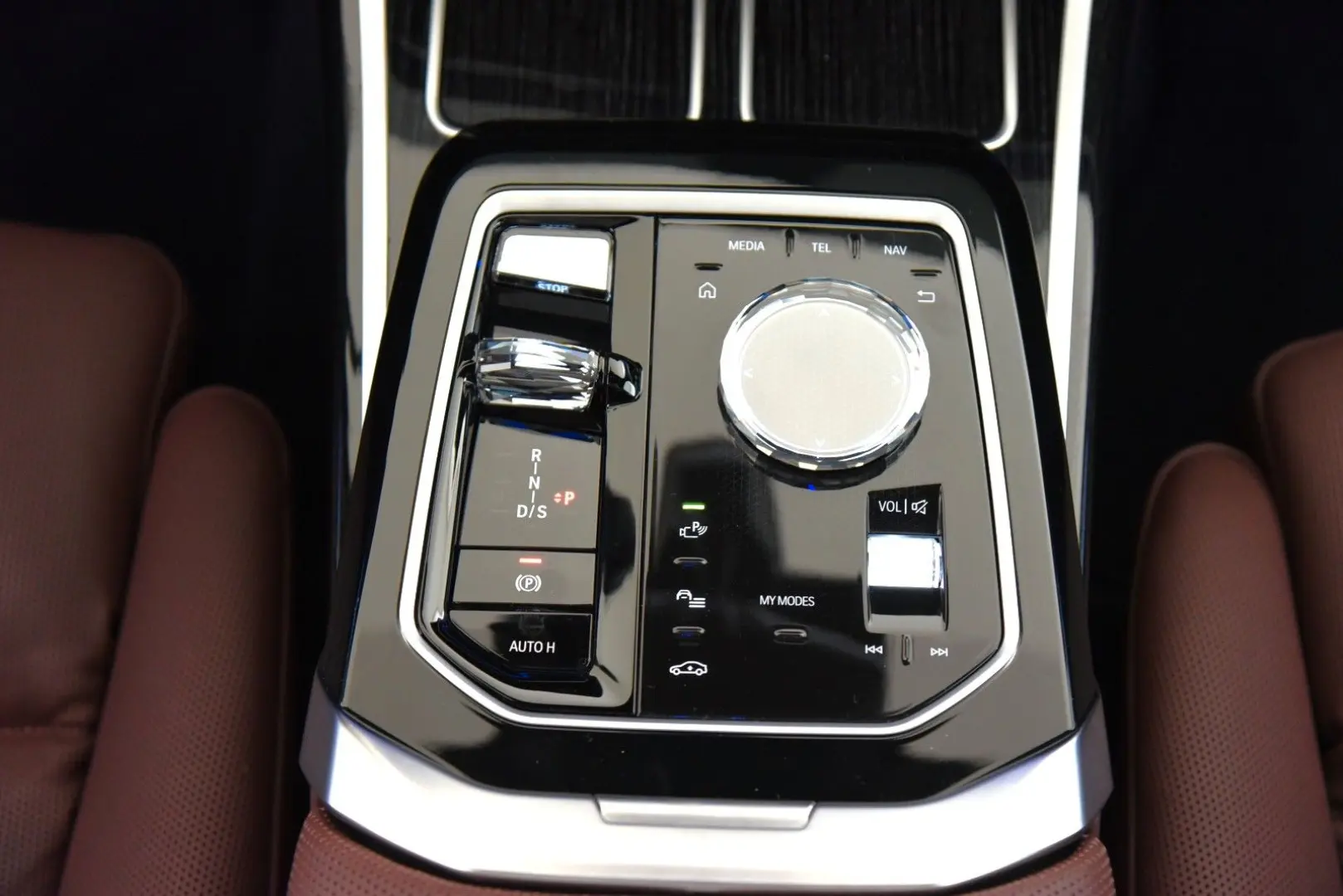 740d xDrive M Sport Pro ACC Head-Up *UVP:147.300