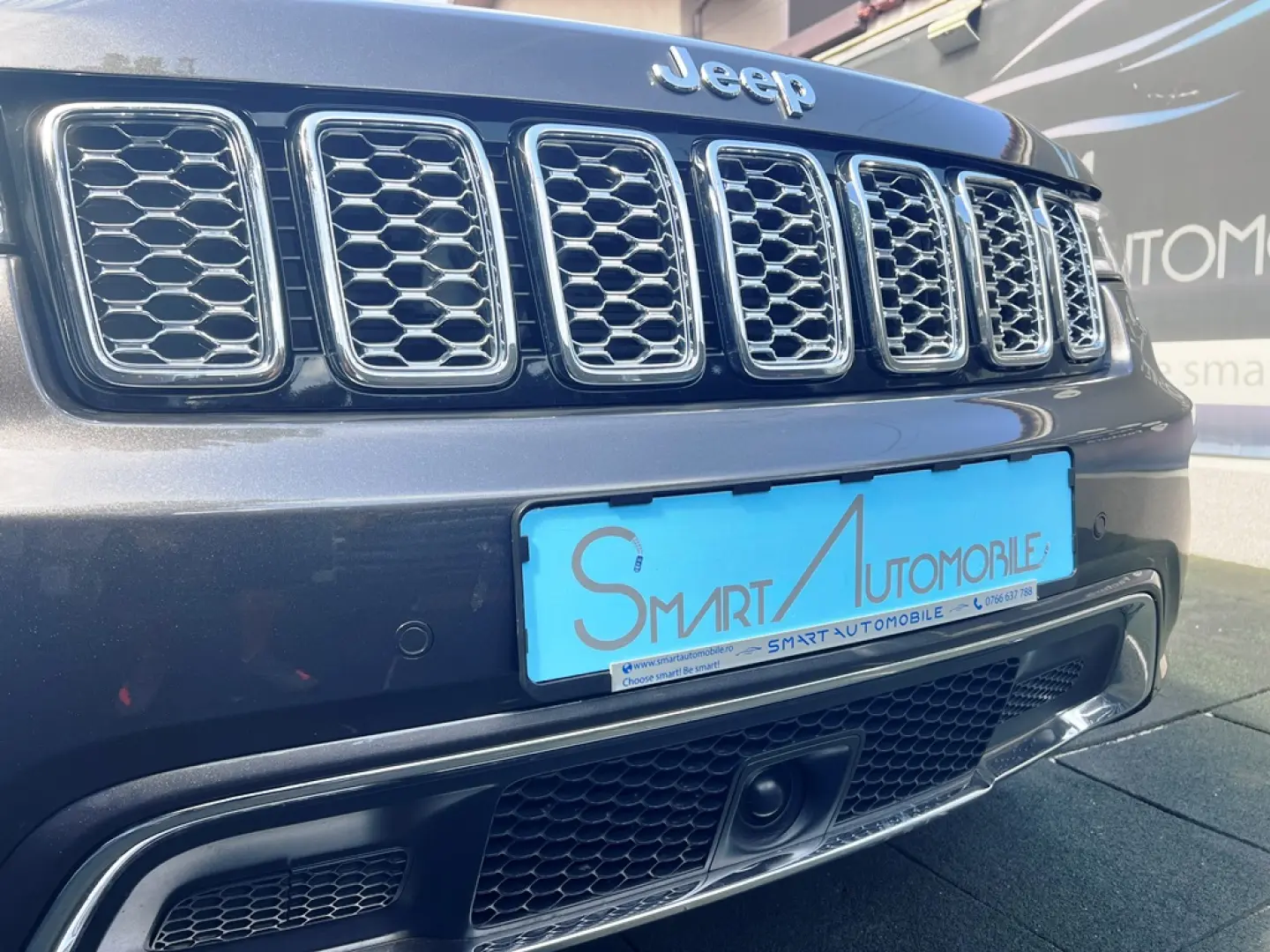 JEEP GRAND CHEROKEE OVERLAND AWD