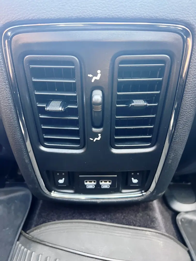 JEEP GRAND CHEROKEE OVERLAND AWD