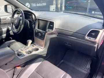 JEEP GRAND CHEROKEE OVERLAND AWD
