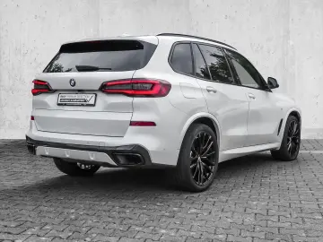 X5 xDrive40d M-SPORT+HUD+PANO+ACC+AHK+LASER+NAVI