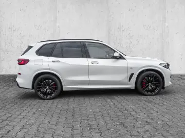 X5 xDrive40d M-SPORT+HUD+PANO+ACC+AHK+LASER+NAVI