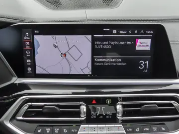 X5 xDrive40d M-SPORT+HUD+PANO+ACC+AHK+LASER+NAVI