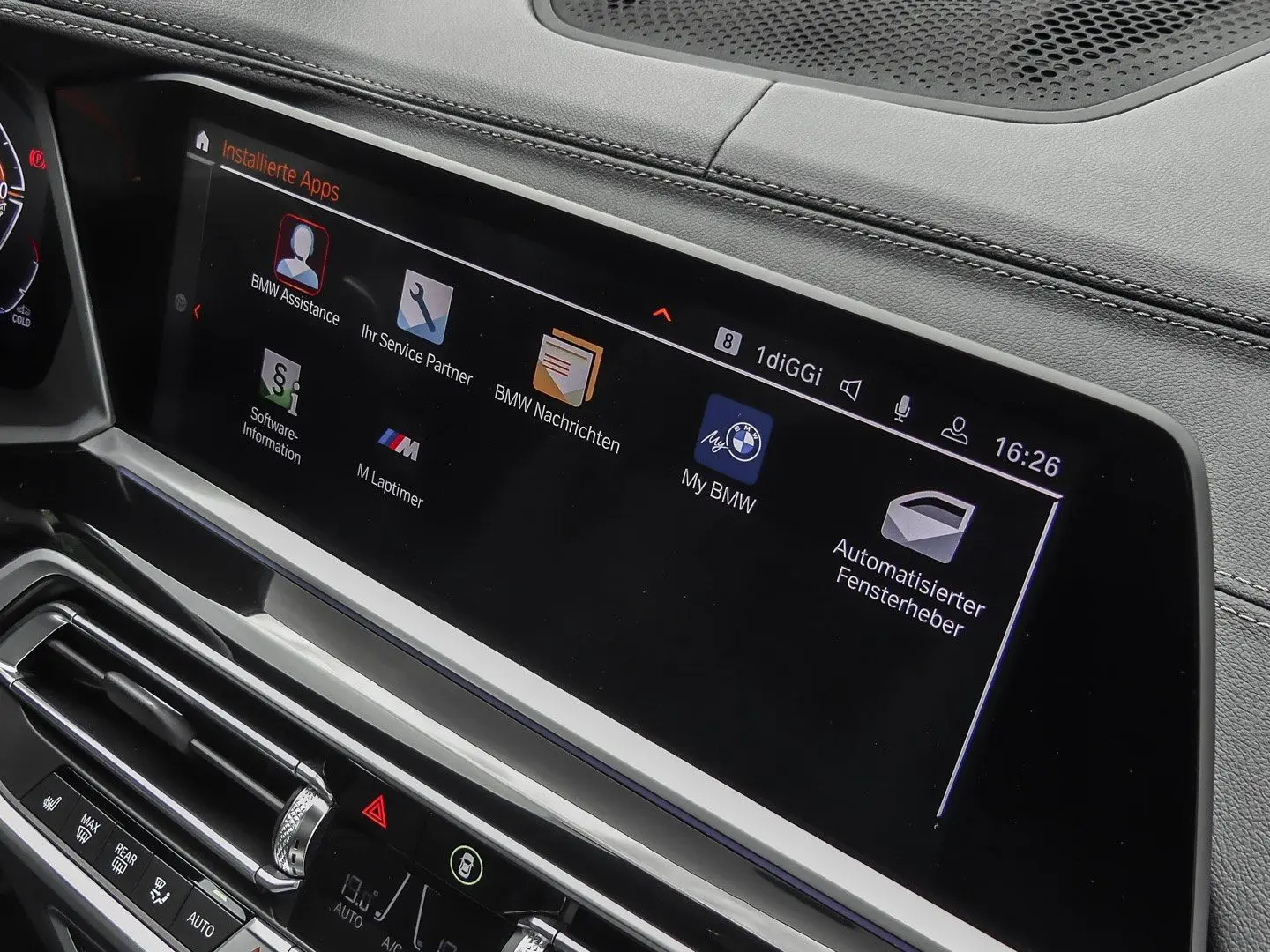 X5 xDrive40d M-SPORT+HUD+PANO+ACC+AHK+LASER+NAVI