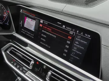 X5 xDrive40d M-SPORT+HUD+PANO+ACC+AHK+LASER+NAVI