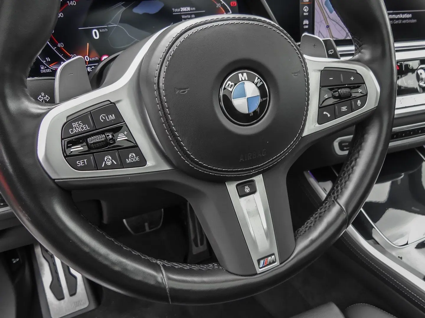 X5 xDrive40d M-SPORT+HUD+PANO+ACC+AHK+LASER+NAVI