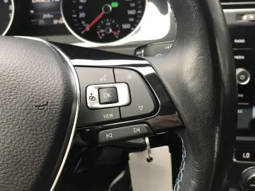 Volkswagen e-GOLF e-DITION