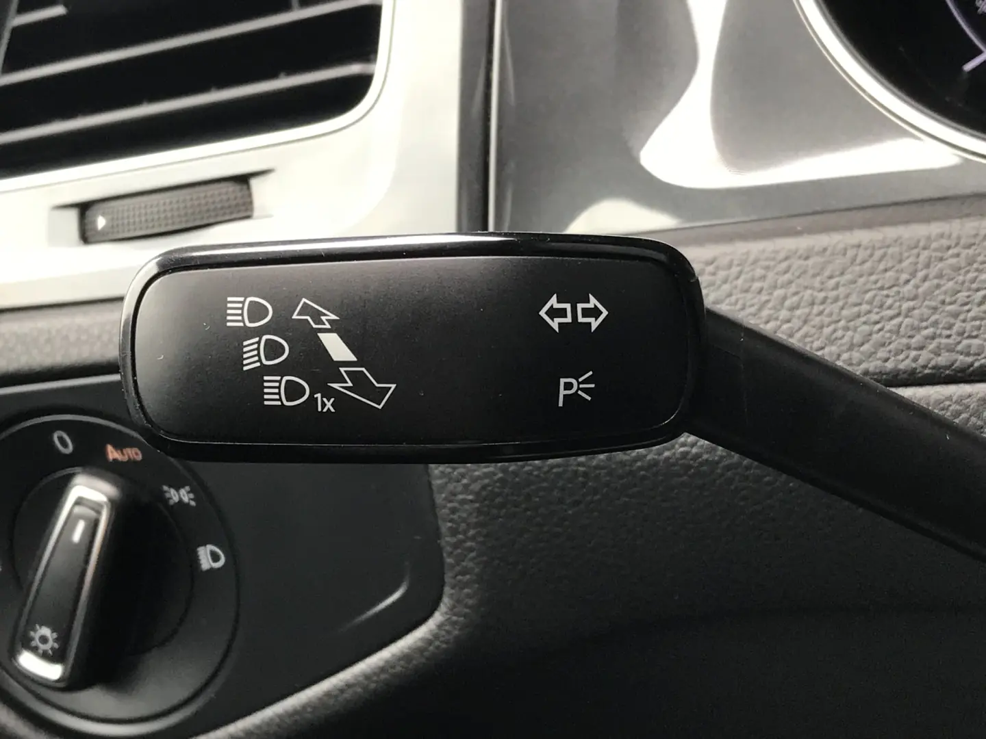 Volkswagen e-GOLF e-DITION