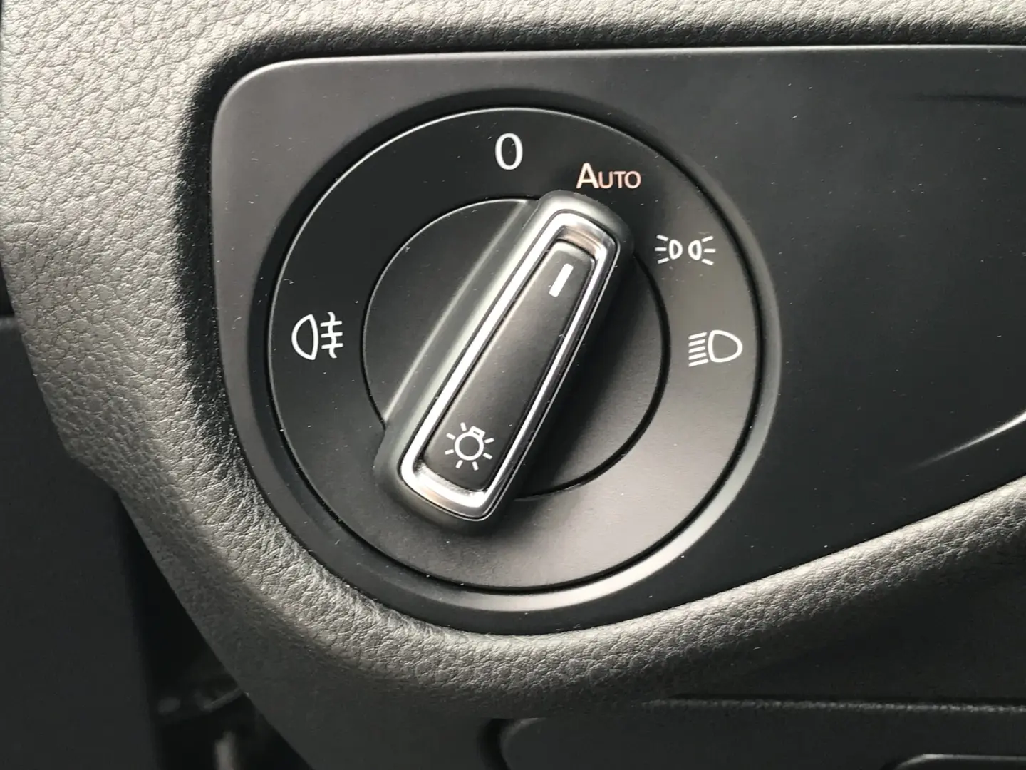 Volkswagen e-GOLF e-DITION