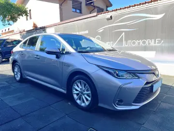 TOYOTA COROLLA 1.8 DYNAMIC HYBRID HSD
