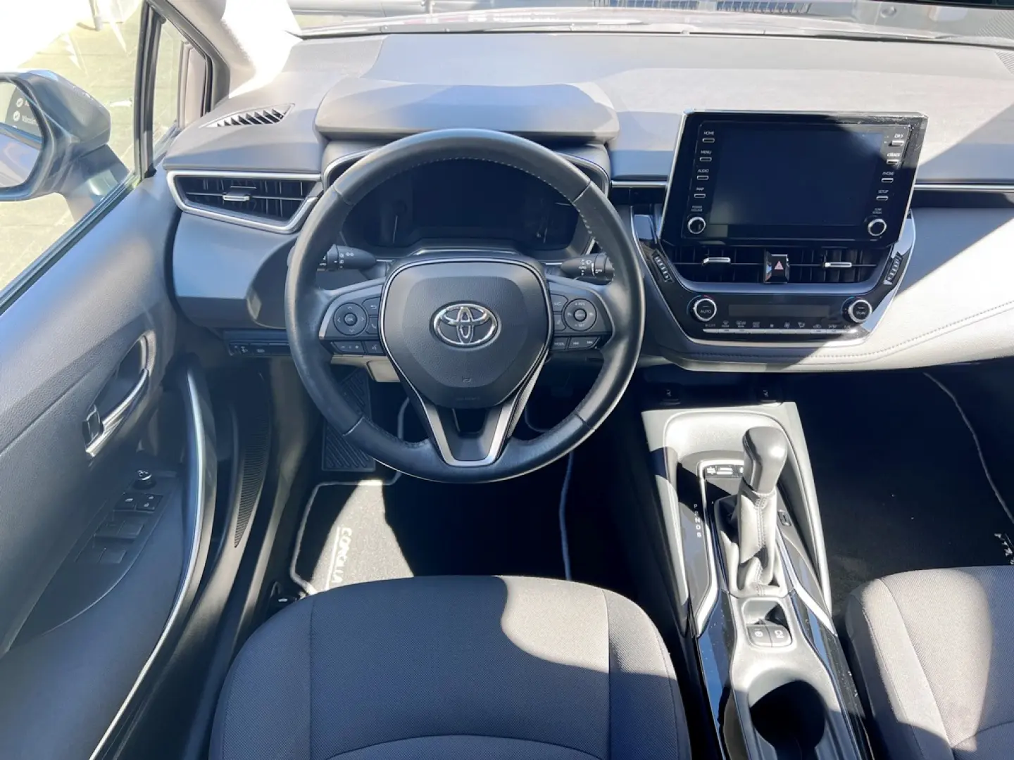 TOYOTA COROLLA 1.8 DYNAMIC HYBRID HSD