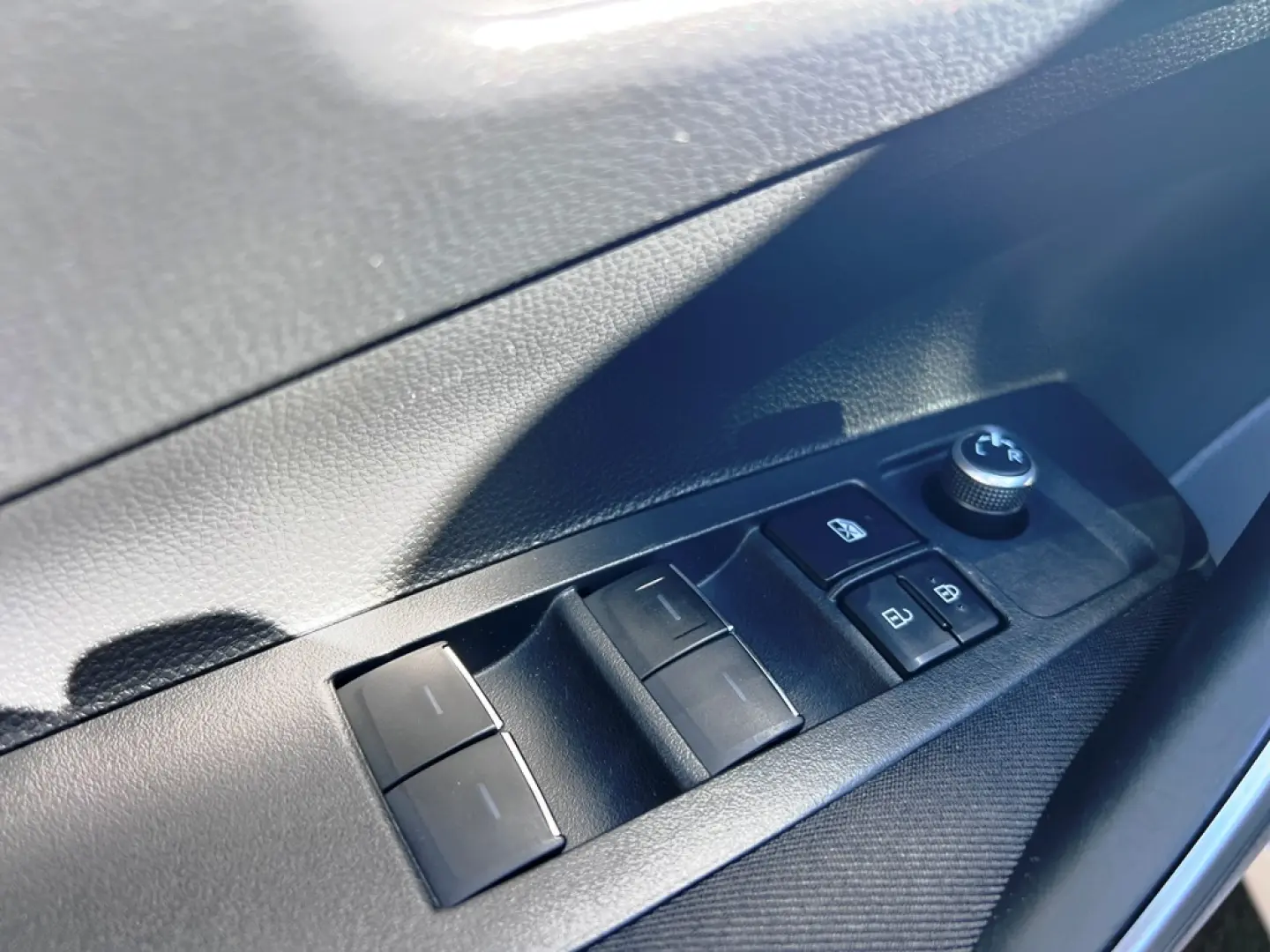 TOYOTA COROLLA 1.8 DYNAMIC HYBRID HSD