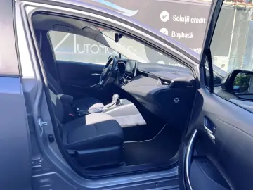 TOYOTA COROLLA 1.8 DYNAMIC HYBRID HSD