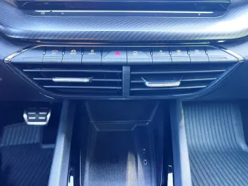 SKODA OCTAVIA VRS 4X4 DSG