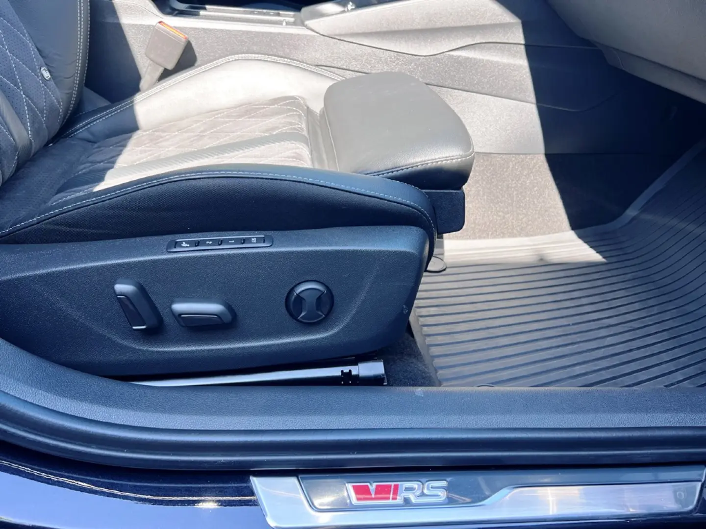 SKODA OCTAVIA VRS 4X4 DSG