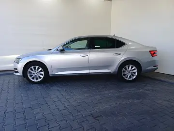 Škoda Superb AMBITION 2.0 TDI DSG