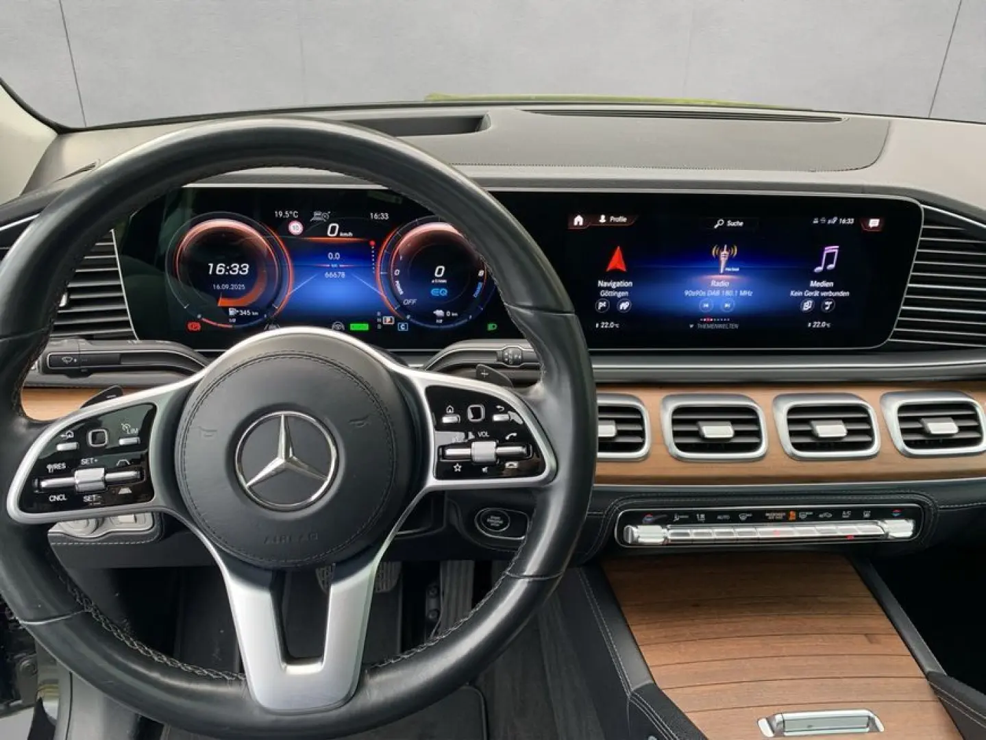 GLE 350 e Coupe 4M AMG Exclusive/Airmat/AHK/Pano