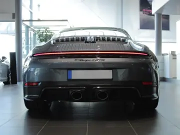 Porsche 911 Targa 4 GTS