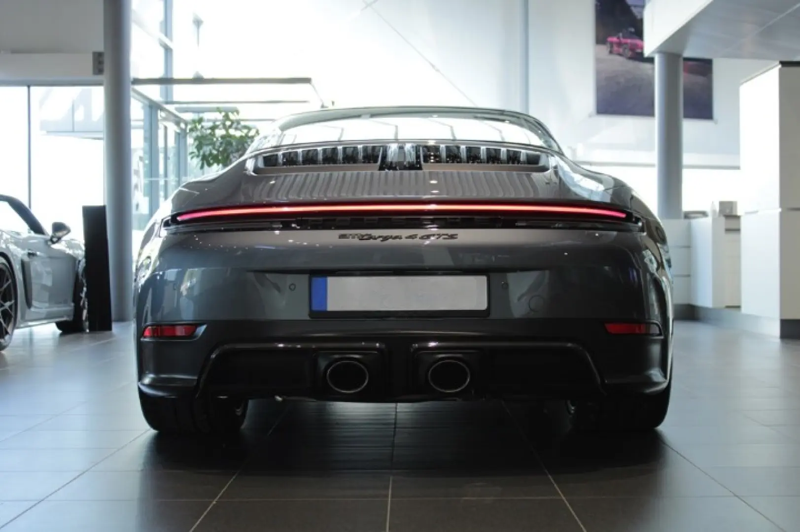 Porsche 911 Targa 4 GTS