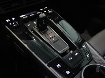 Porsche 911 Targa 4 GTS