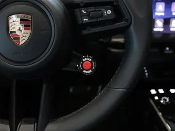 Porsche 911 Targa 4 GTS