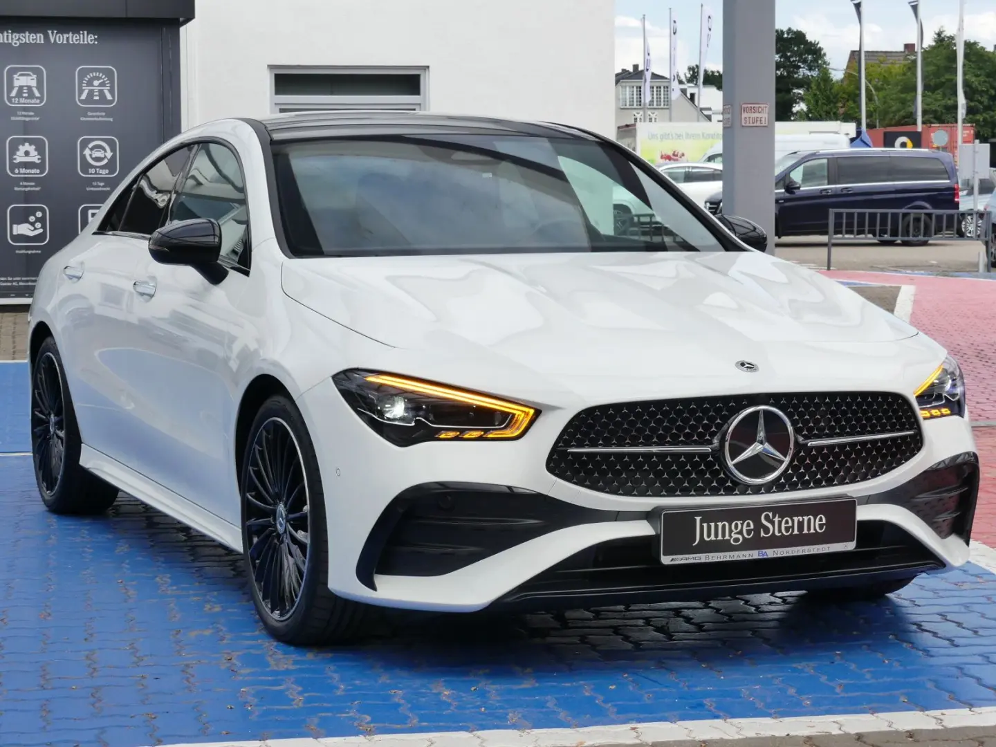 CLA 220d AMG +Panorama+R-Kamera+LED-Scheinw+MBUX